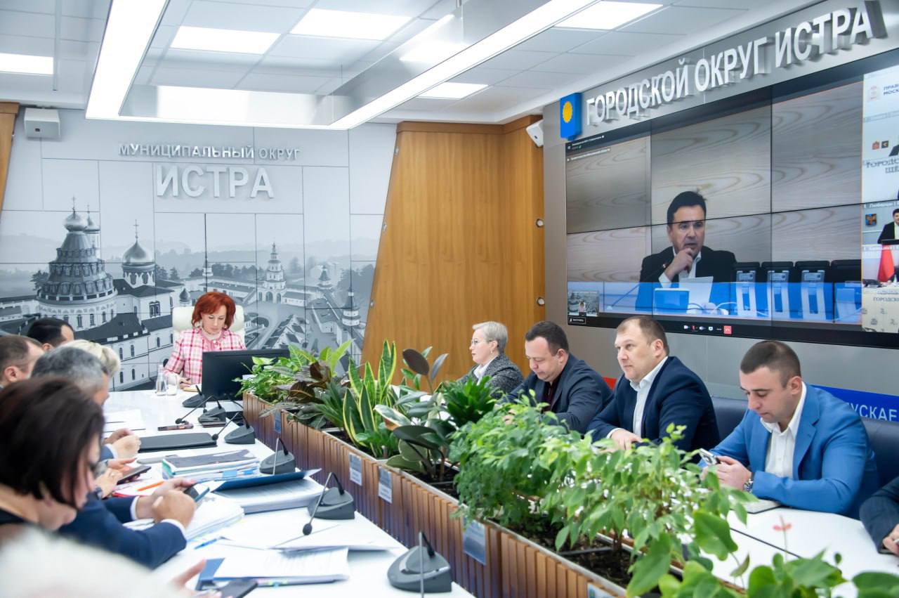 Татьяна Витушева: На еженедельном заседании Правительства Московской области под руководством Губернатора региона Андрея Воробьёва обсудили вопросы эффективности управления сферой здравоохранения и качества обратной связи с... Татьяна Витушева: На еженедельном заседании Правительства Московской области под руководством Губернатора региона Андрея Воробьёва обсудили вопросы эффективности управления сферой здравоохранения и качества обратной связи с...