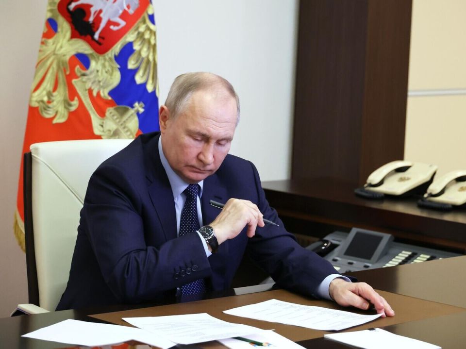 Путин утвердил закон о штрафах за недостаточную реакцию на решения по экстремизму