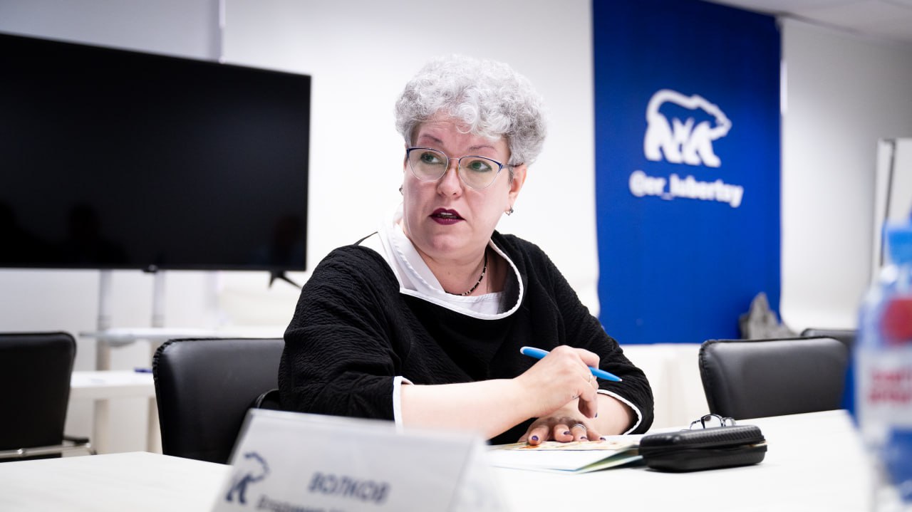 Владимир Волков: В День рождения партии по традиции вручили партбилеты новым членам «Единой России» Владимир Волков: В День рождения партии по традиции вручили партбилеты новым членам «Единой России»