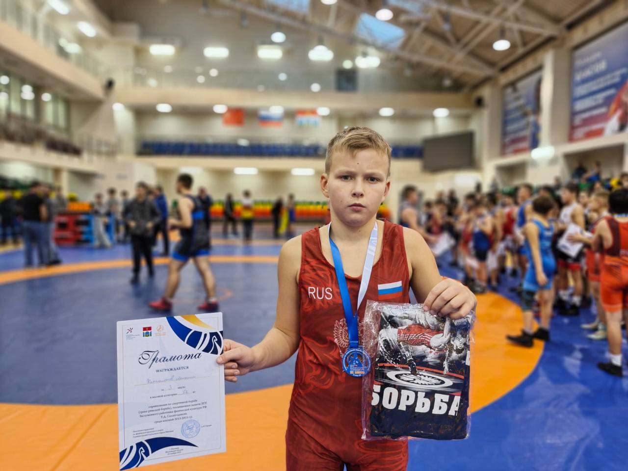 Серебряную и бронзовую медали завоевали спортсмены Люберец на турнирах по греко-римской борьбе Серебряную и бронзовую медали завоевали спортсмены Люберец на турнирах по греко-римской борьбе