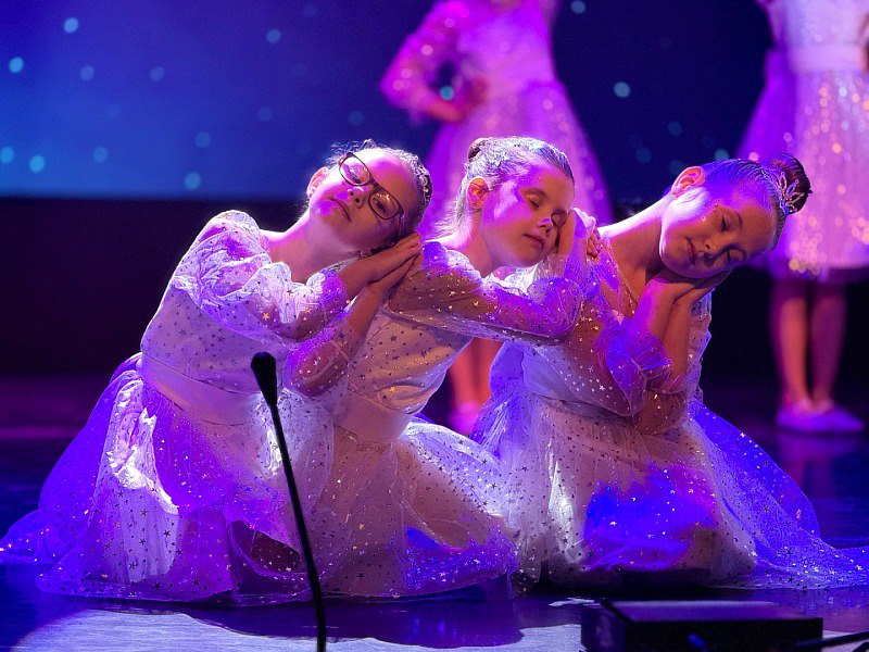 Традиционно в последнее воскресенье ноября в России отмечается День матери Традиционно в последнее воскресенье ноября в России отмечается День матери