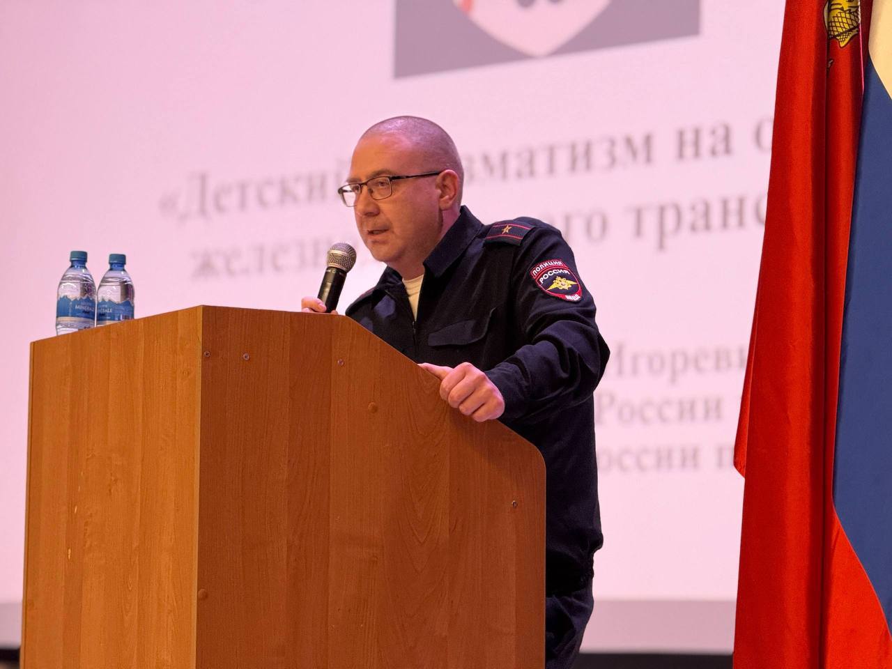 «Безопасность детства - общее дело»: транспортные полицейские и родители Люберец обсудили профилактику детского травматизма на железной дороге «Безопасность детства - общее дело»: транспортные полицейские и родители Люберец обсудили профилактику детского травматизма на железной дороге