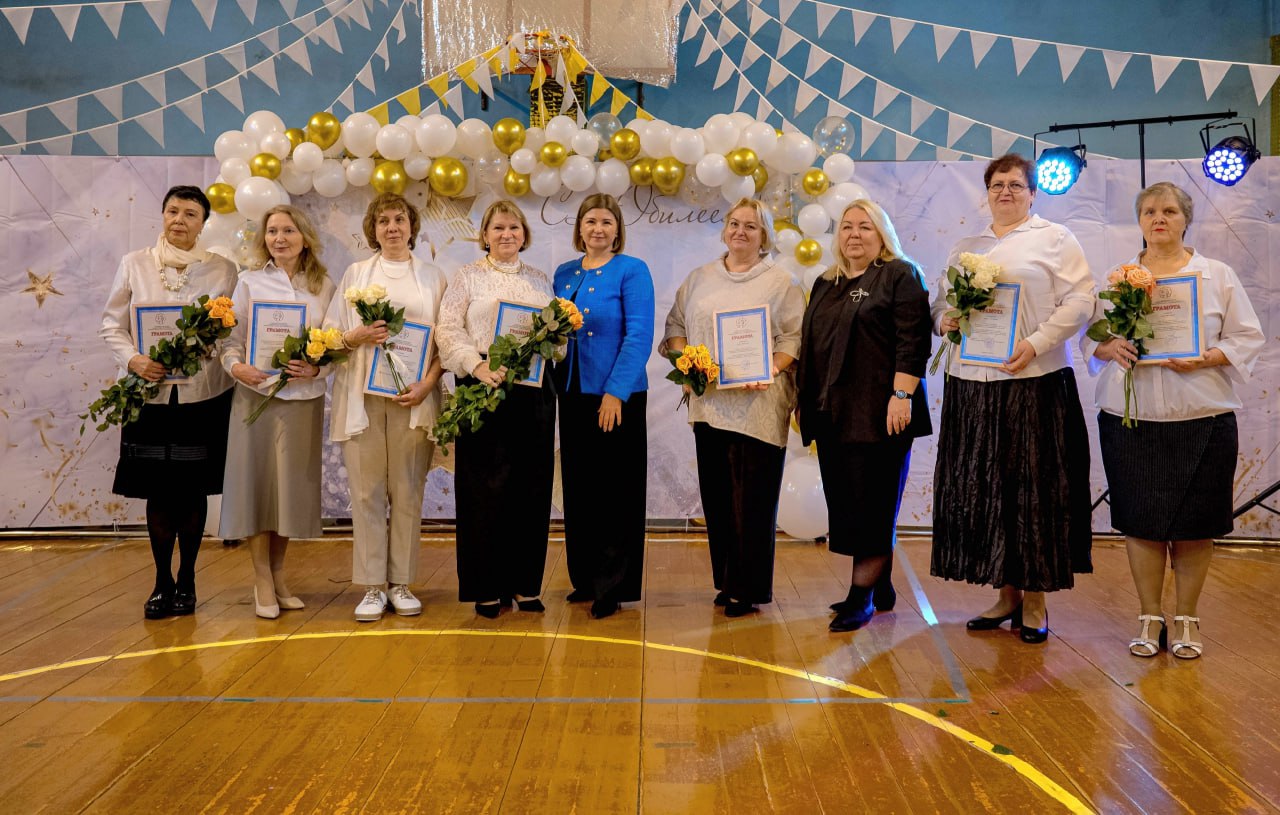 Две школы Дмитровского округа отметили славные юбилеи Две школы Дмитровского округа отметили славные юбилеи