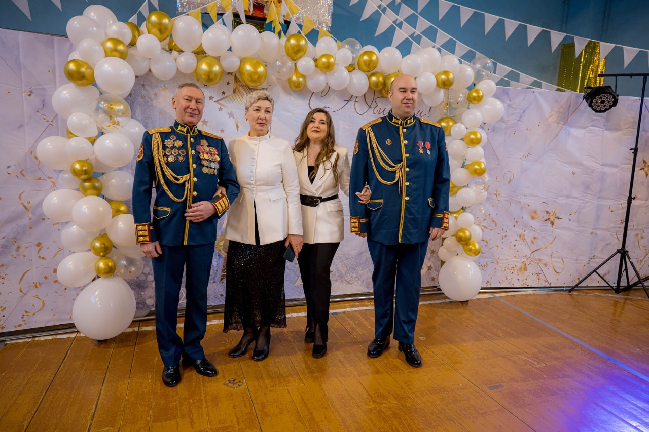 Две школы Дмитровского округа отметили славные юбилеи