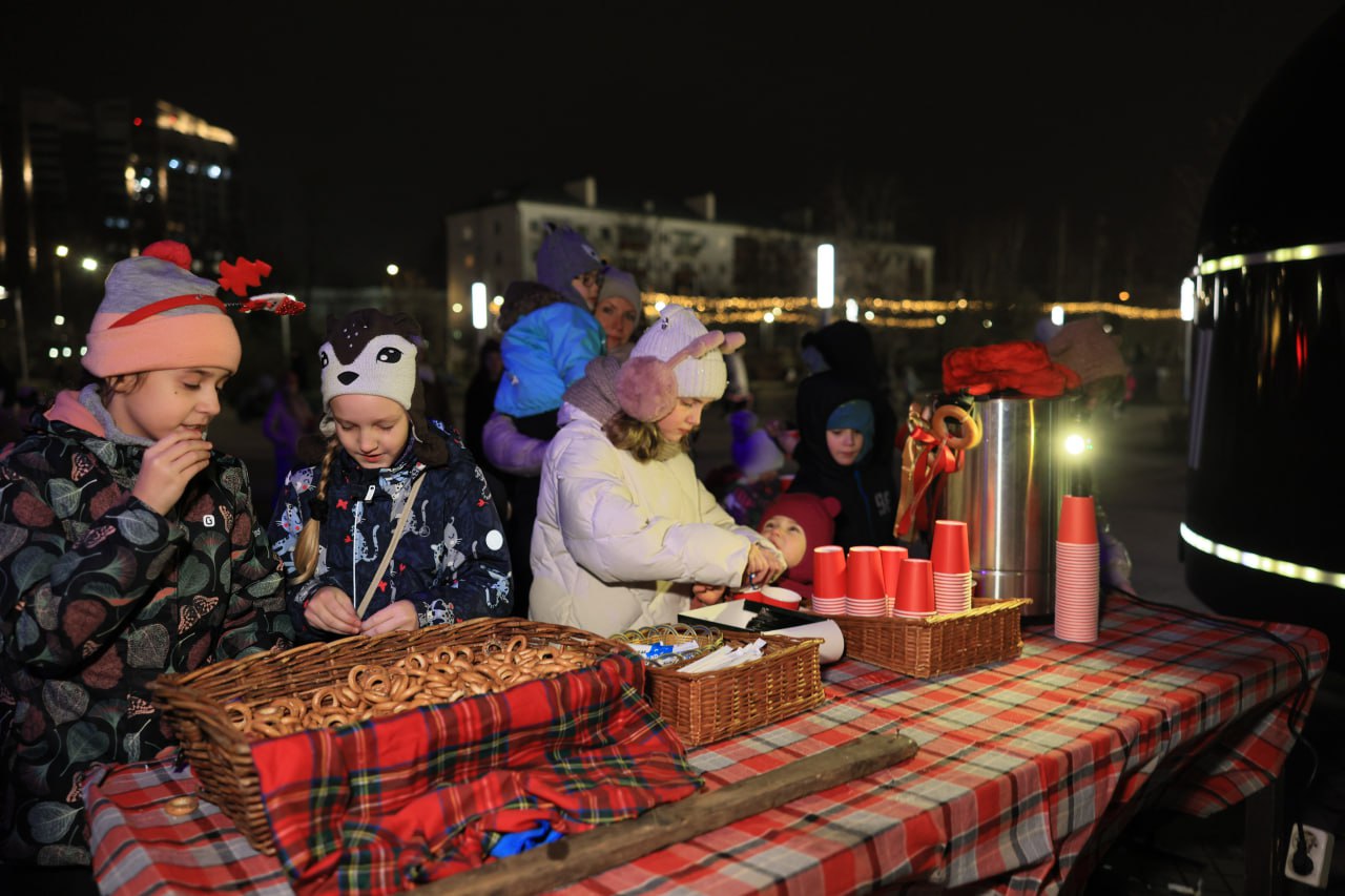 Более 1 500 жителей Королёва приняли участие в открытии зимнего сезона Более 1 500 жителей Королёва приняли участие в открытии зимнего сезона