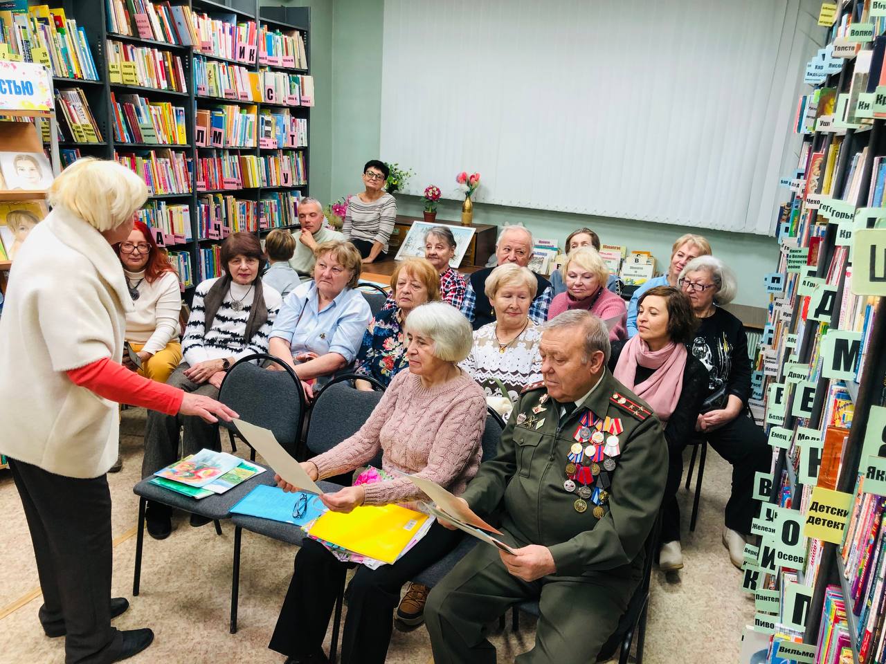 . 29 ноября 2025 года в Городской библиотеке №2 состоялось открытие персональной выставки и творческий вечер Тамары Федоровны Лернер, «Истории, рассказанные кистью» . 29 ноября 2025 года в Городской библиотеке №2 состоялось открытие персональной выставки и творческий вечер Тамары Федоровны Лернер, «Истории, рассказанные кистью»