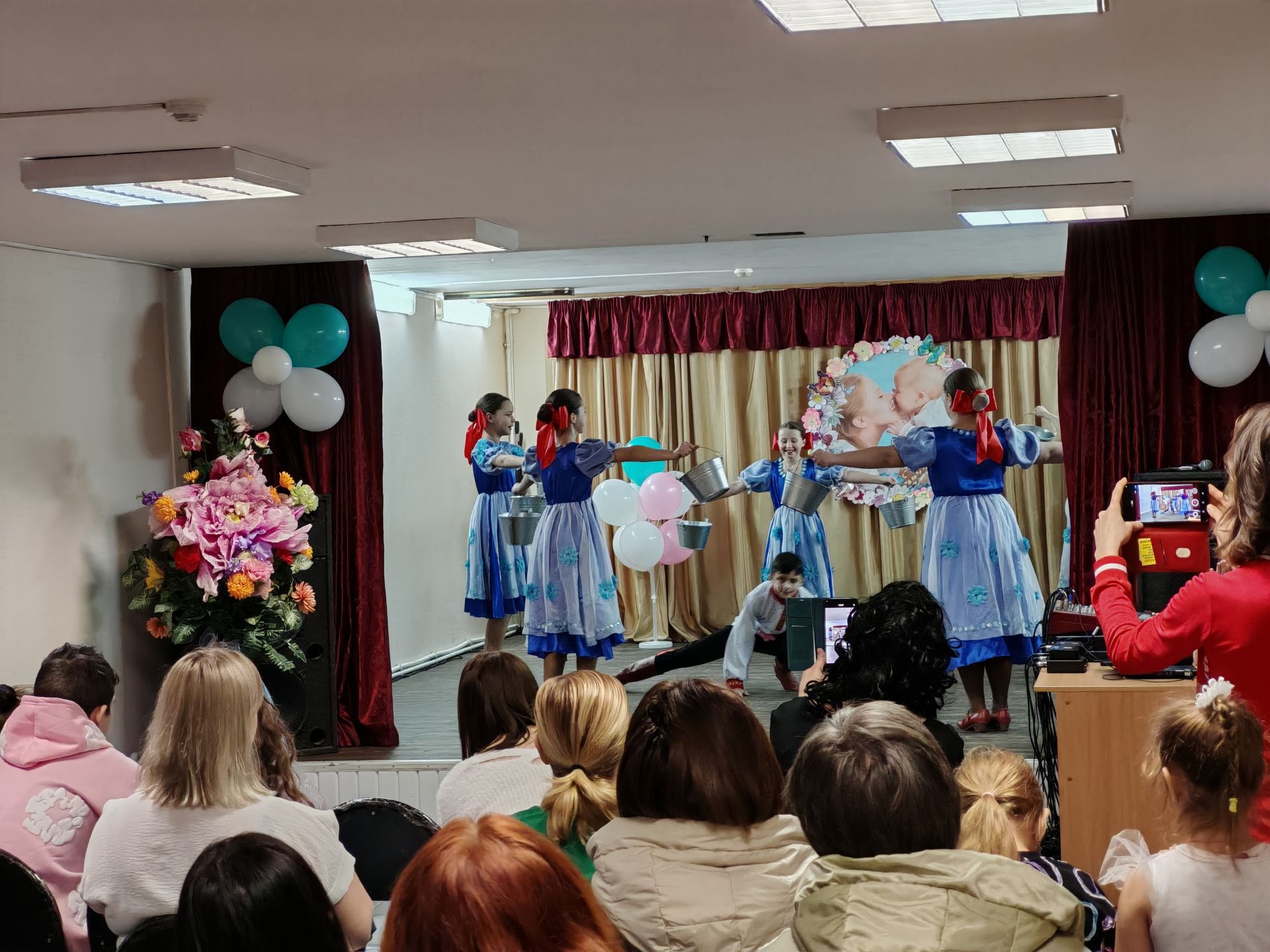 Наши новости. А у нас "Дым коромыслом" Наши новости. А у нас "Дым коромыслом"