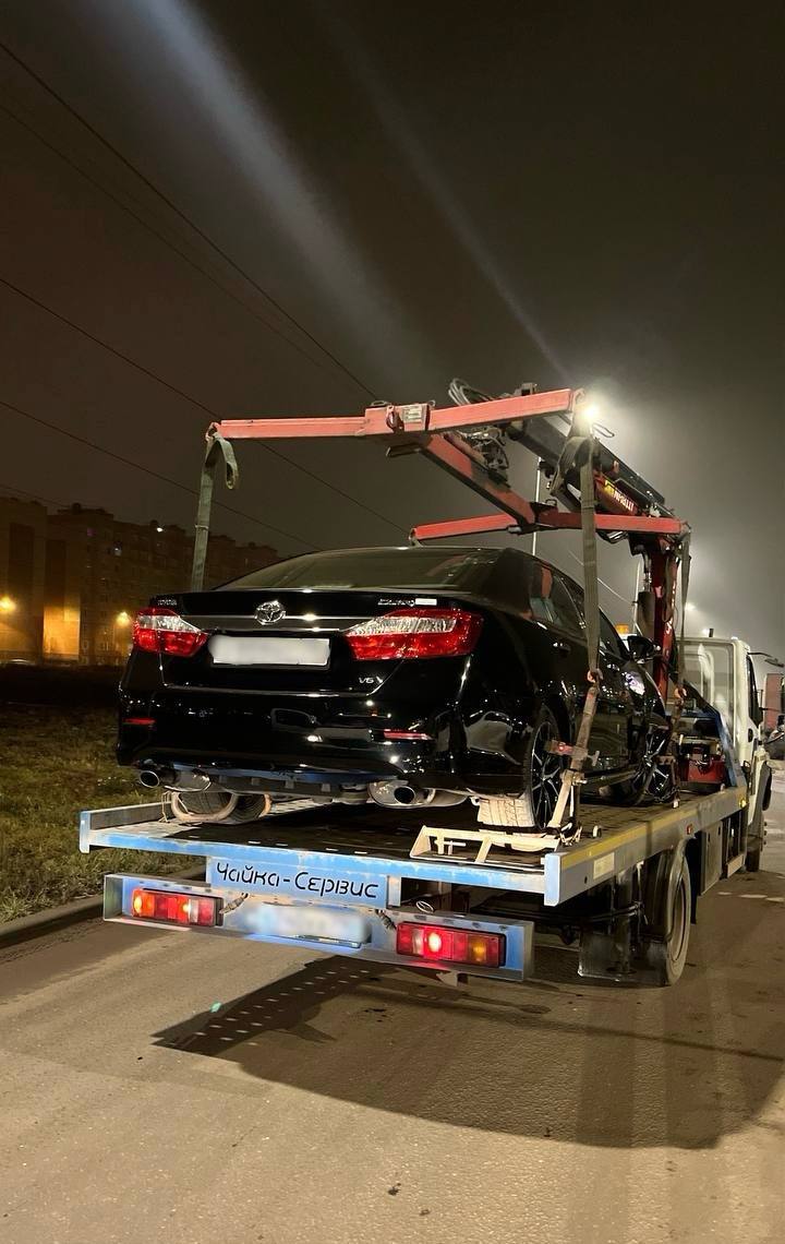 Представители министерства транспорта и дорожной инфраструктуры Московской области совместно с администрацией Ленинского городского округа провели очередной рейд по выявлению нарушений правил парковки в жилом комплексе... Представители министерства транспорта и дорожной инфраструктуры Московской области совместно с администрацией Ленинского городского округа провели очередной рейд по выявлению нарушений правил парковки в жилом комплексе...