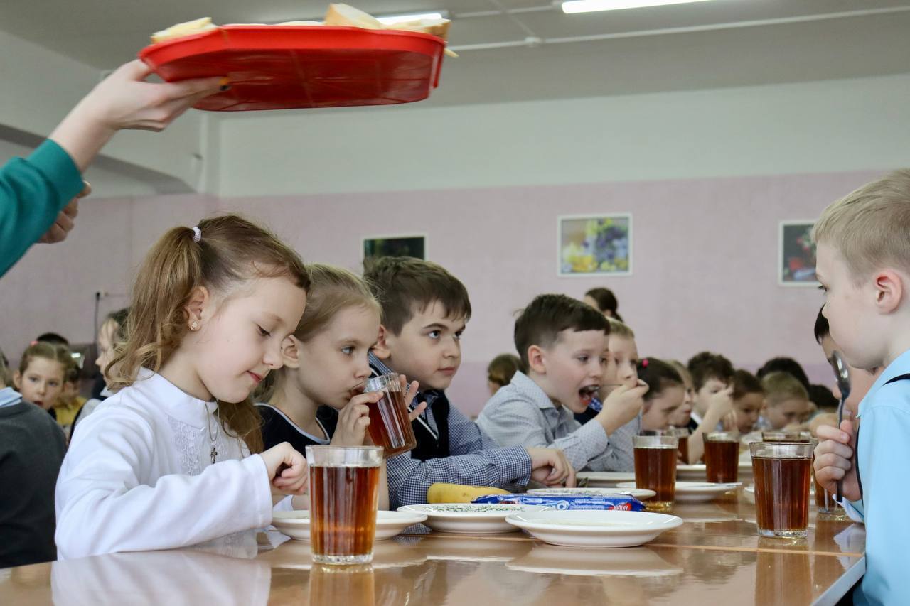 89% ступинских школьников обеспечены горячим питанием 89% ступинских школьников обеспечены горячим питанием