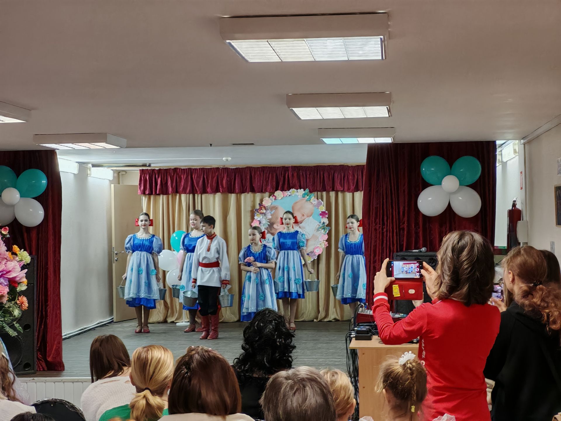 Наши новости. А у нас "Дым коромыслом" Наши новости. А у нас "Дым коромыслом"