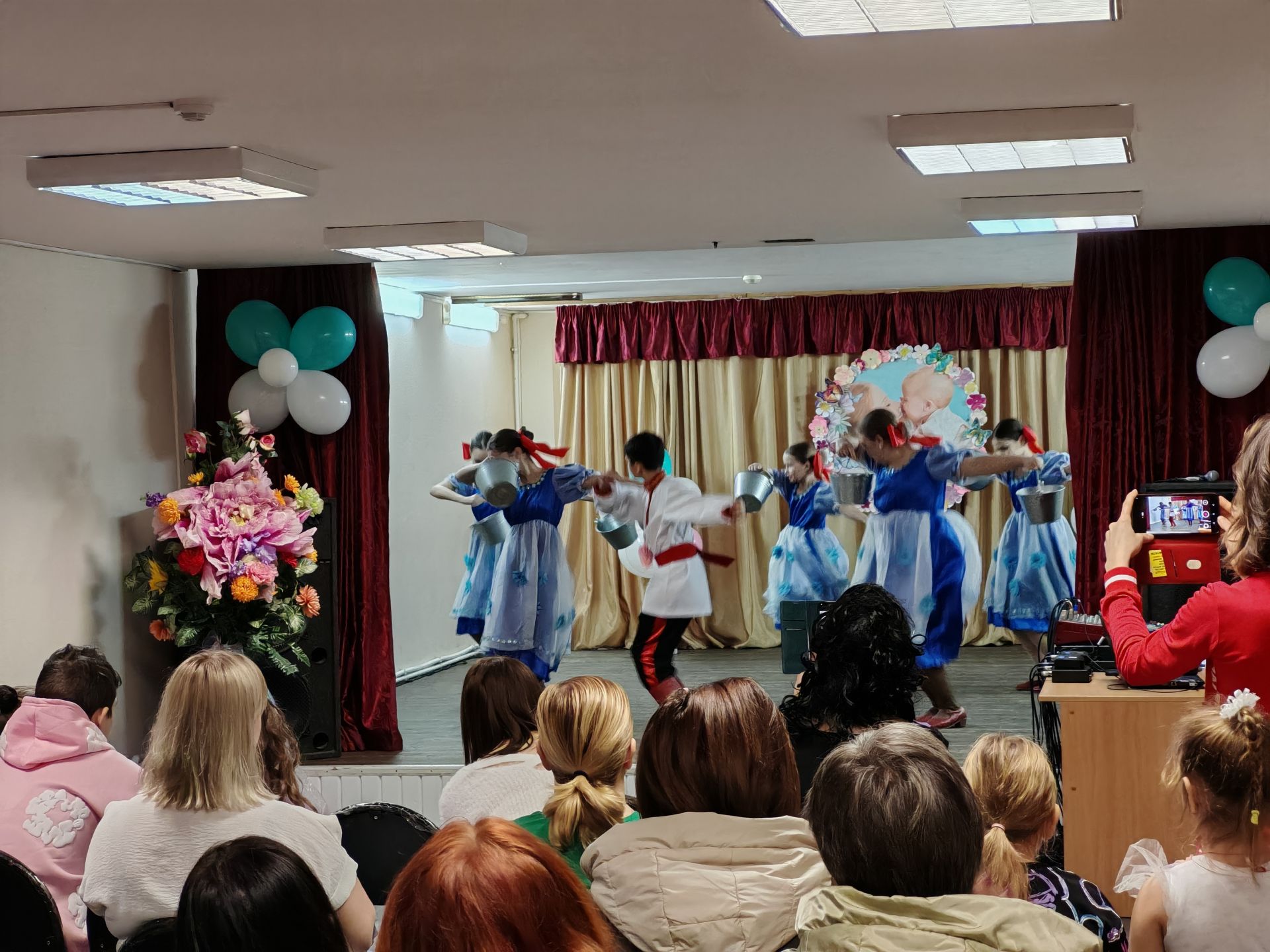 Наши новости. А у нас "Дым коромыслом" Наши новости. А у нас "Дым коромыслом"