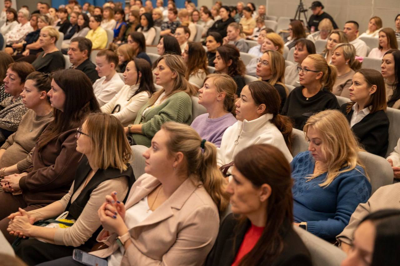 Состоялось открытое родительское собрание в Домодедовском образовательном комплексе «Наследие» Состоялось открытое родительское собрание в Домодедовском образовательном комплексе «Наследие»