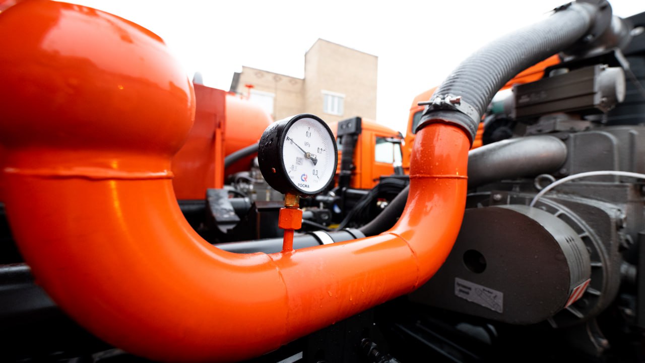 Владимир Волков: +13 новых единиц спецтехники пополнили автопарк «Люберецкого водоканала» Владимир Волков: +13 новых единиц спецтехники пополнили автопарк «Люберецкого водоканала»