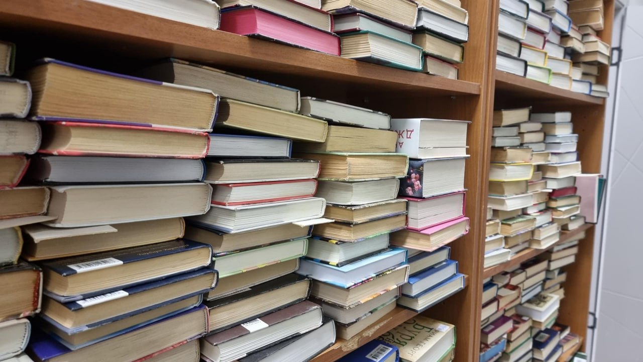 Обновленный детский абонемент ждет юных читателей: библиотека в Дзержинском открывает двери после ремонта Обновленный детский абонемент ждет юных читателей: библиотека в Дзержинском открывает двери после ремонта