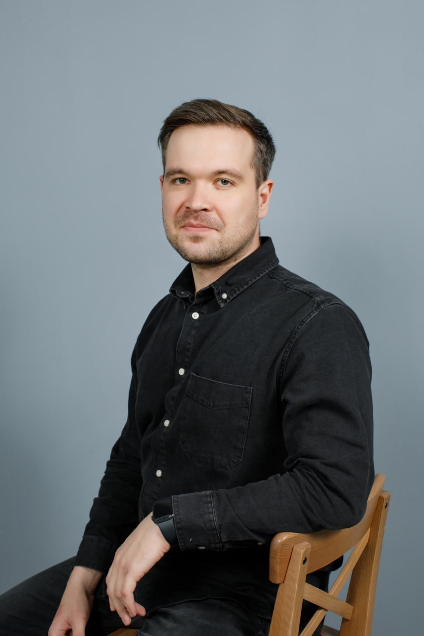 Учителя Физтех-лицея в Долгопрудном празднуют очередную победу Учителя Физтех-лицея в Долгопрудном празднуют очередную победу