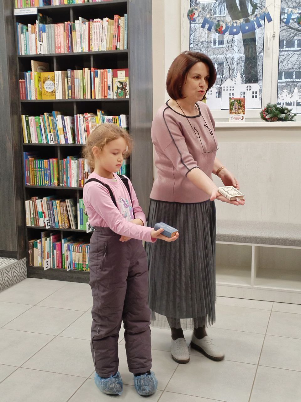 Дети из чеховского детского сада узнали, как устроена библиотека Дети из чеховского детского сада узнали, как устроена библиотека