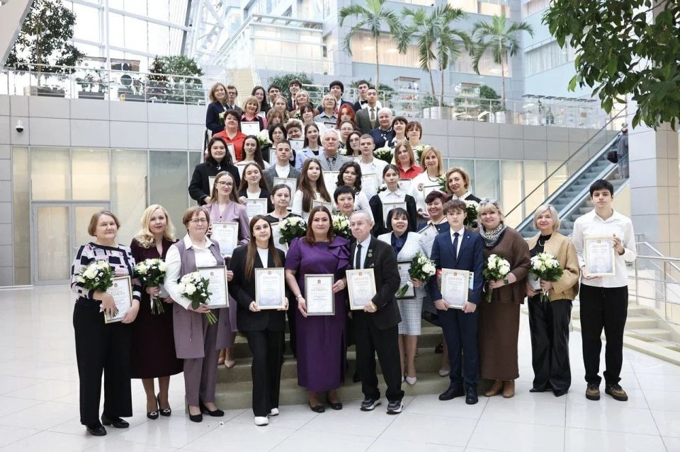 � ����������� ��������� ������ ���� ����������