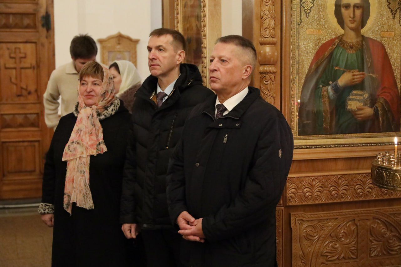 Благочиние Долгопрудного отмечает 17-летие со дня образования Благочиние Долгопрудного отмечает 17-летие со дня образования