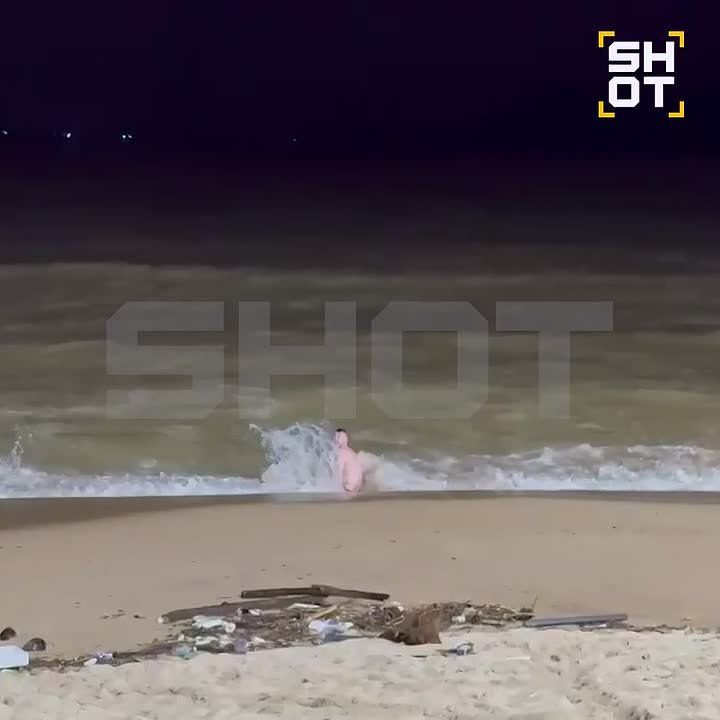 Россиянину вызвали спасателей во время наводнений во Вьетнаме — SHOT