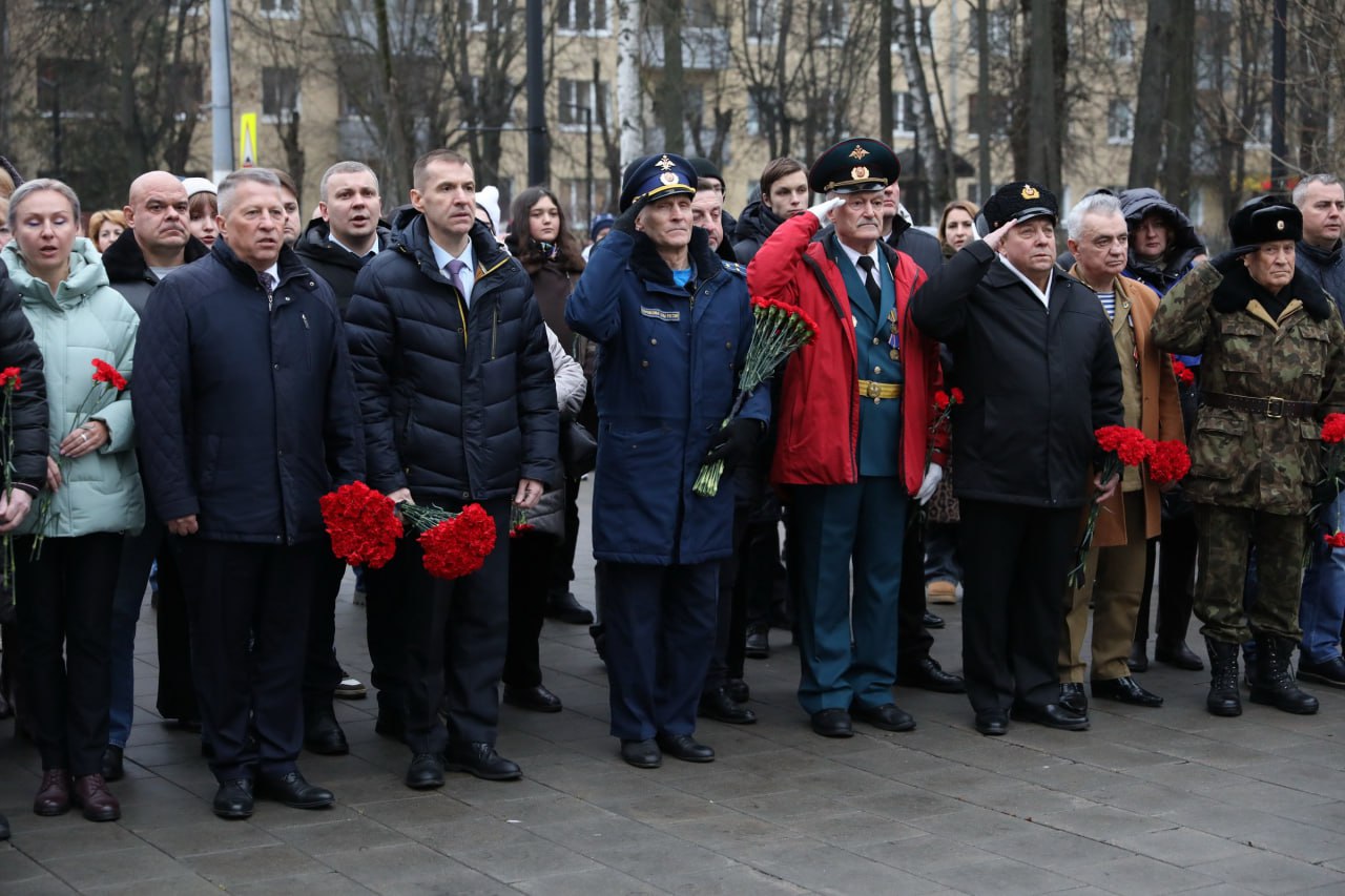 В Долгопрудном почтили память героев Битвы за Москву