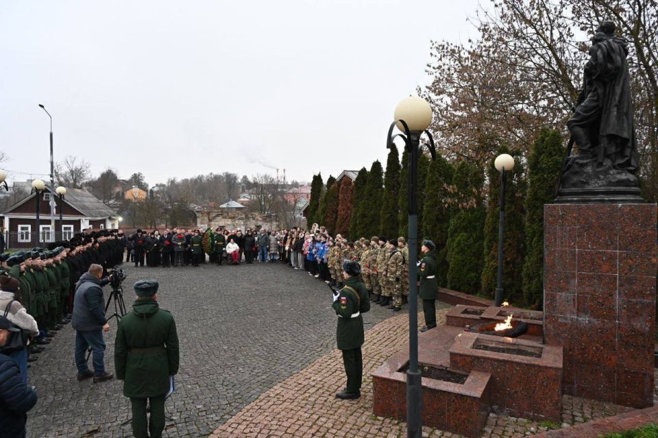 В Серпухове прошли памятные мероприятия, посвящённые 84-й годовщине начала контрнаступления советских войск в битве за Москву
