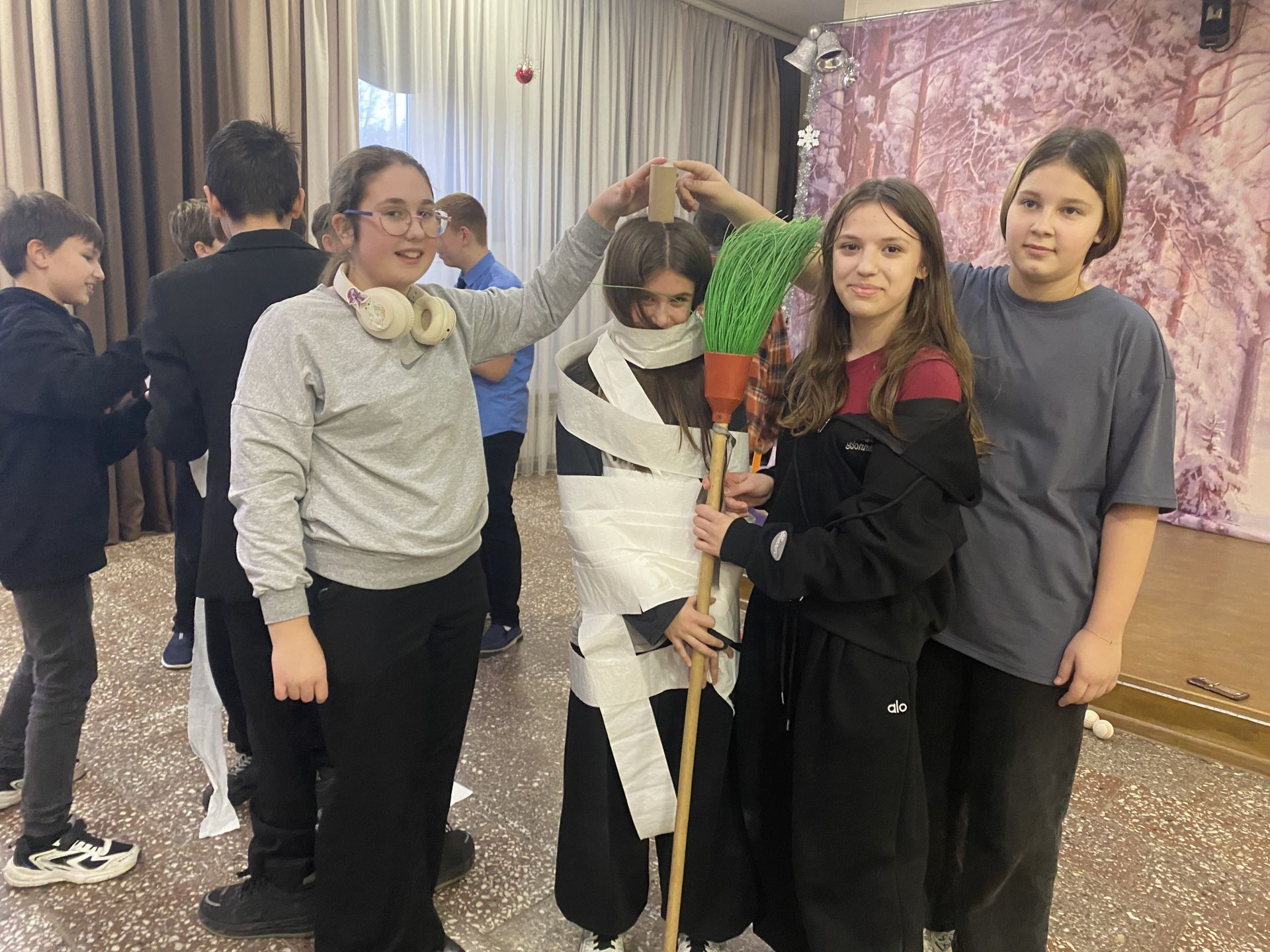 Наши новости. Игровая программа от ДК «Мечта» м.о. Чехов Наши новости. Игровая программа от ДК «Мечта» м.о. Чехов