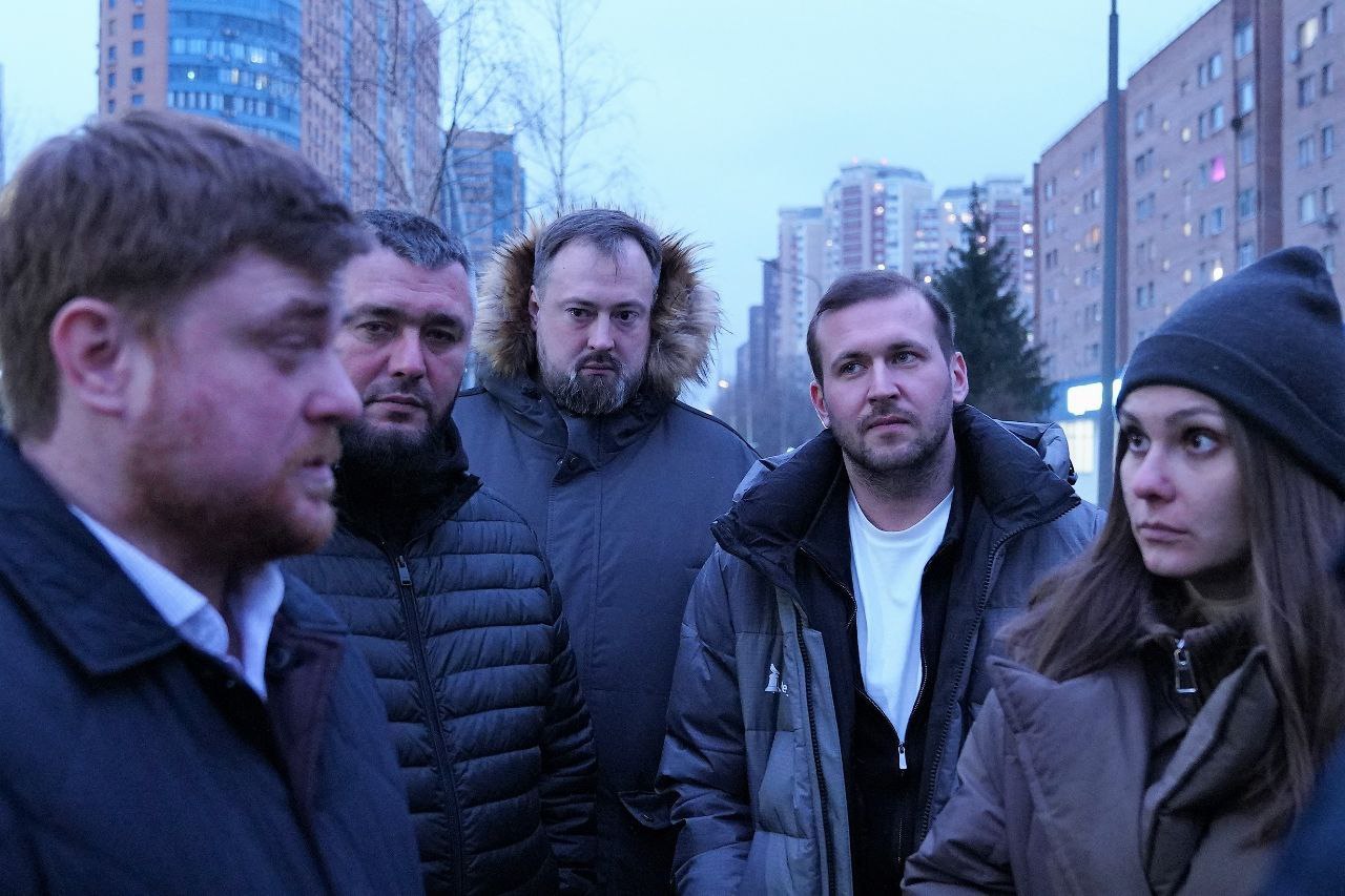 Заместители Главы и депутаты Реутова проверили ход работ по реконструкции теплосетей Заместители Главы и депутаты Реутова проверили ход работ по реконструкции теплосетей