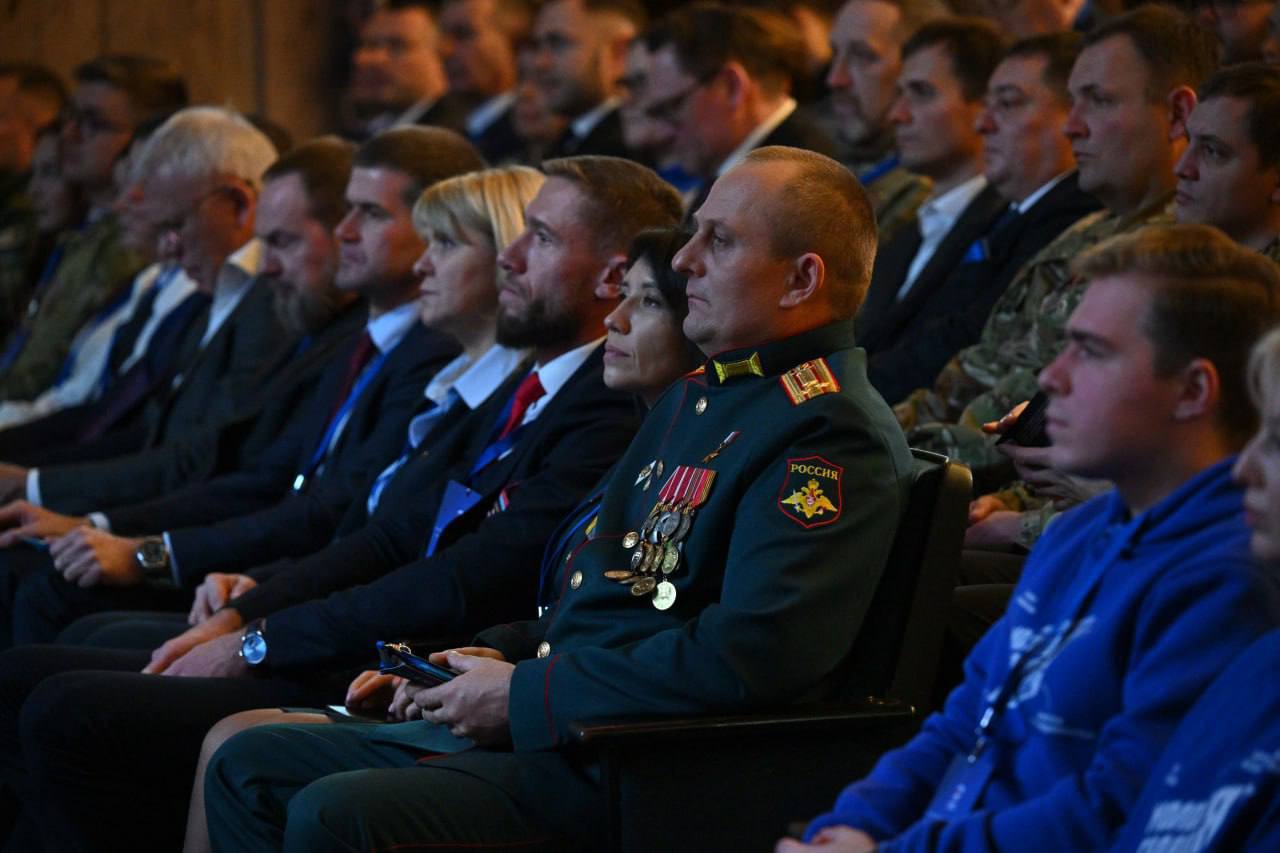 Глава округа Евгения Хрусталева в составе делегации из Домодедово приняла участие в ХХХ Конференции подмосковного отделения «Единой России» Глава округа Евгения Хрусталева в составе делегации из Домодедово приняла участие в ХХХ Конференции подмосковного отделения «Единой России»