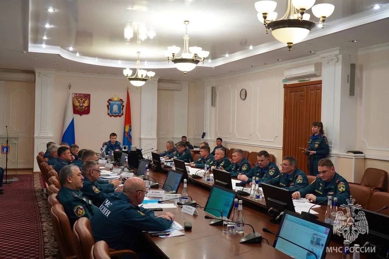 Алексей Павлов принял участие в сборе руководителей территориальных подразделений МЧС России по ЦФО Алексей Павлов принял участие в сборе руководителей территориальных подразделений МЧС России по ЦФО