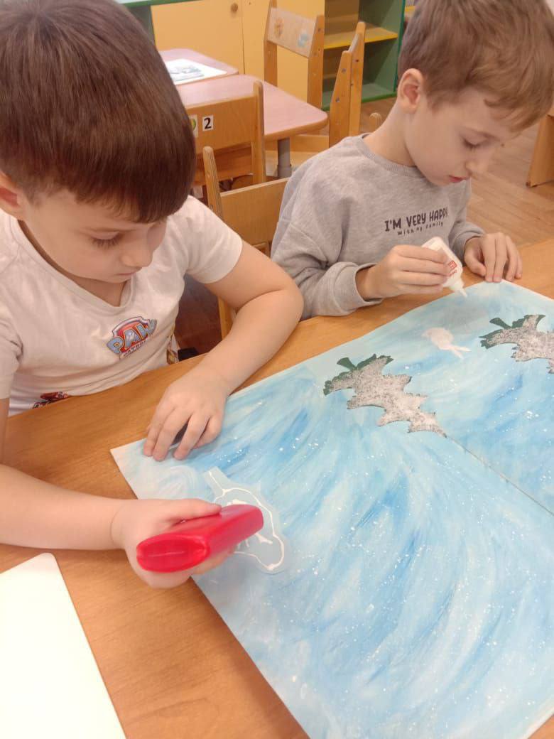 В рамках реализации проекта «Предшкола: стандарт детского сада» на тематической неделе «Творческая лаборатория» в МБОУ гимназии №2 (дошкольное отделение, здание 4) м.о. Чехов прошло интересное занятие по изобразительной... В рамках реализации проекта «Предшкола: стандарт детского сада» на тематической неделе «Творческая лаборатория» в МБОУ гимназии №2 (дошкольное отделение, здание 4) м.о. Чехов прошло интересное занятие по изобразительной...