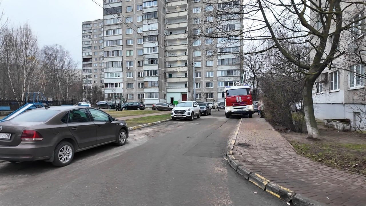 По дворам Раменского состоялся совместный рейд пожарно-спасательной службы Раменского гарнизона и отдела надзорной деятельности По дворам Раменского состоялся совместный рейд пожарно-спасательной службы Раменского гарнизона и отдела надзорной деятельности