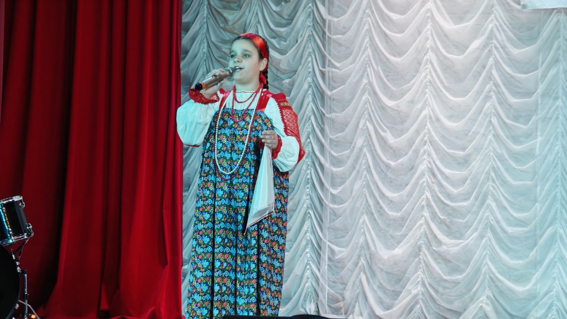 Наши новости. 6 декабря в ДК «Родник» м.о. Чехов состоялся Открытый фестиваль-конкурс исполнителей народной песни «От Иоанна Грозного до наших дней» Наши новости. 6 декабря в ДК «Родник» м.о. Чехов состоялся Открытый фестиваль-конкурс исполнителей народной песни «От Иоанна Грозного до наших дней»