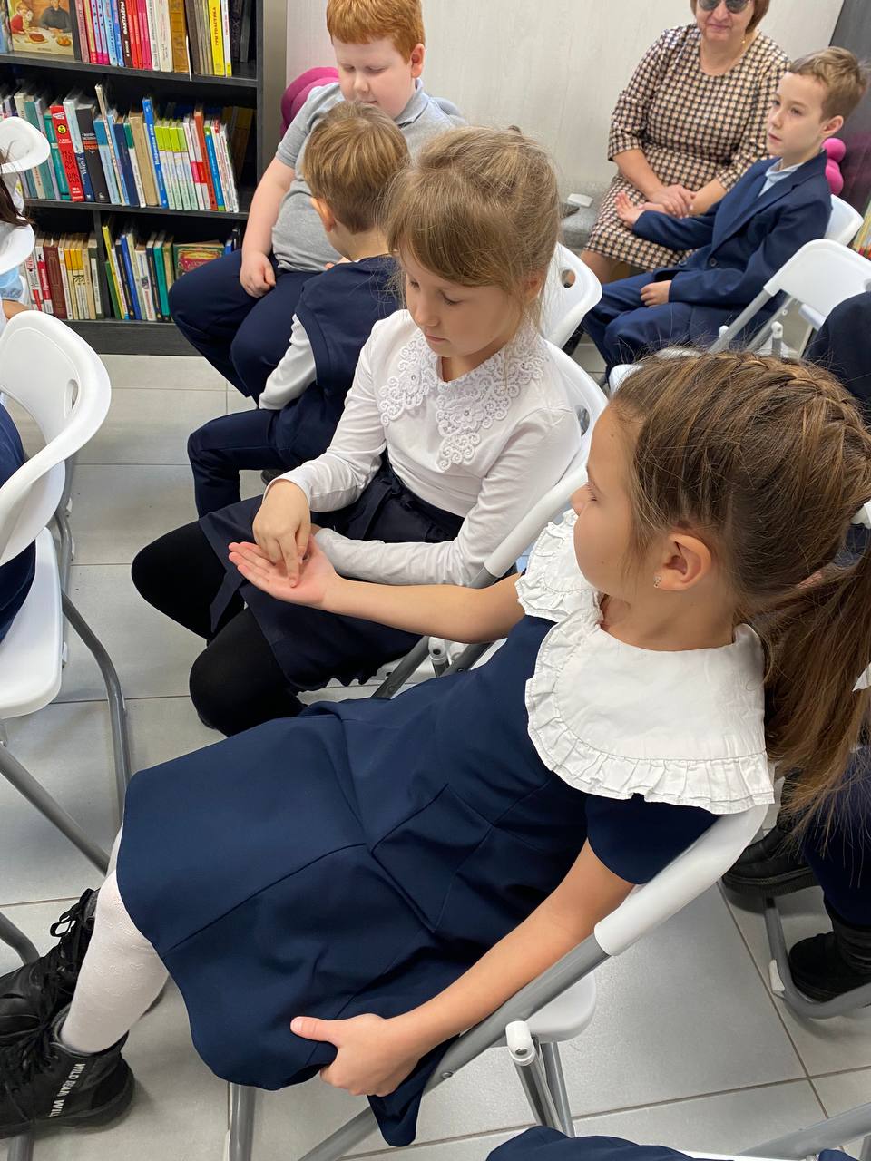 «Прекрасно там, где живёт милосердие» — беседа о толерантности состоялась в модельной Центральной библиотеке для учащихся 1 мк класса школы №3 «Прекрасно там, где живёт милосердие» — беседа о толерантности состоялась в модельной Центральной библиотеке для учащихся 1 мк класса школы №3