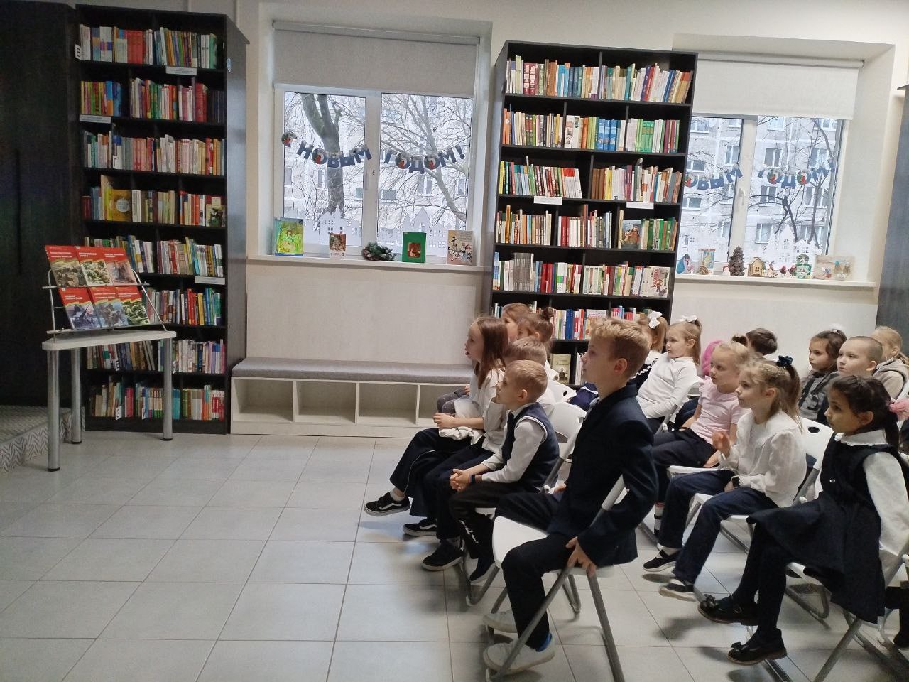 Начало пути к Победе: в чеховской библиотеке отметили День начала контрнаступления советских войск в битве под Москвой Начало пути к Победе: в чеховской библиотеке отметили День начала контрнаступления советских войск в битве под Москвой