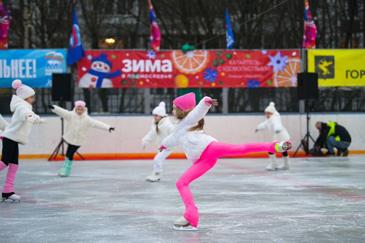 Как прошло открытие катка на улице Панфилова Как прошло открытие катка на улице Панфилова