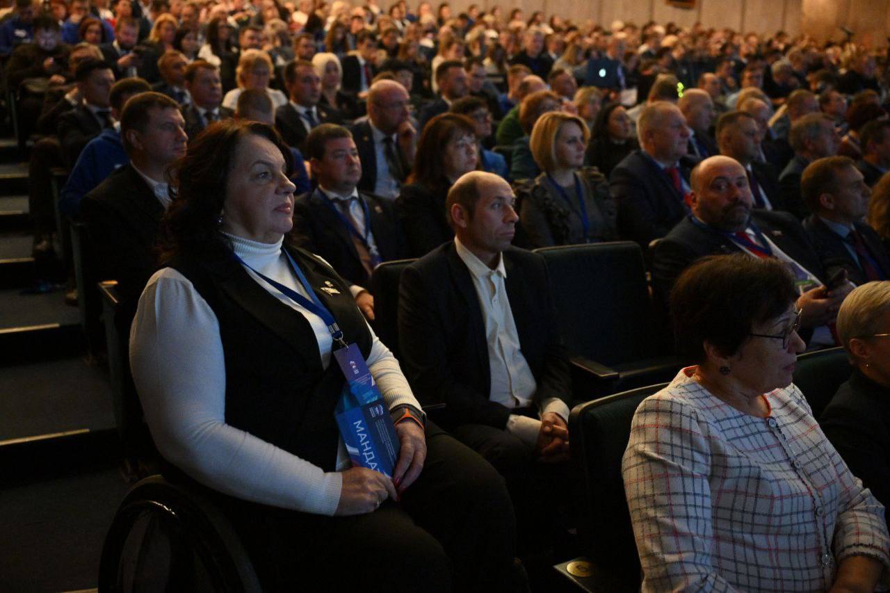 Глава Серпухова Алексей Шимко принял участие в XXX Конференции Московского областного отделения ВПП «Единая Россия» Глава Серпухова Алексей Шимко принял участие в XXX Конференции Московского областного отделения ВПП «Единая Россия»