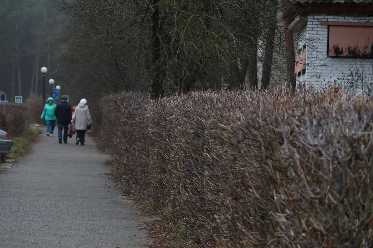 В Протвино заместитель главы Городского округа Серпухов Оксана Лебедева провела встречу с жителями Молодёжного проезда и улицы Ленина В Протвино заместитель главы Городского округа Серпухов Оксана Лебедева провела встречу с жителями Молодёжного проезда и улицы Ленина