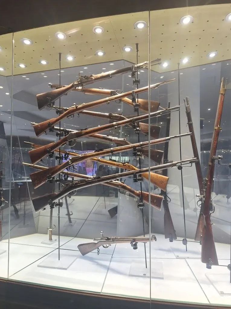 На неделе функциональной грамотности обучающиеся 6г и 6к классов посетили город-герой Тулу На неделе функциональной грамотности обучающиеся 6г и 6к классов посетили город-герой Тулу