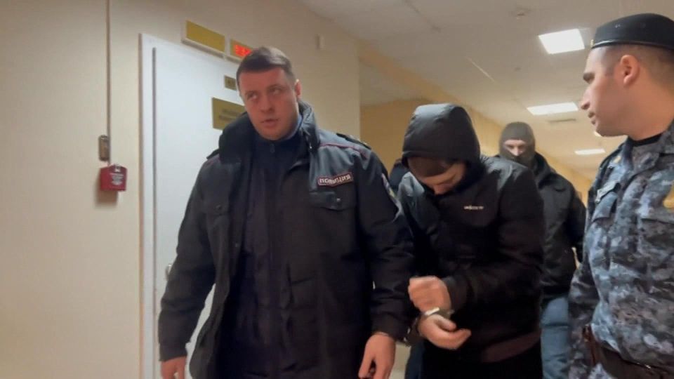 В Люберецком суде избирают меру пресечения обвиняемому в двойном убийстве