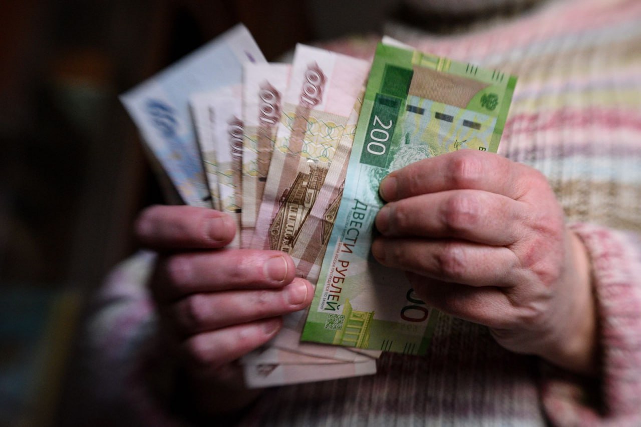 Депутат Госдумы (фракция «Единая Россия»), член комитета по бюджету и налогам Никита Чаплин рассказал о досрочной выплате январских пенсий