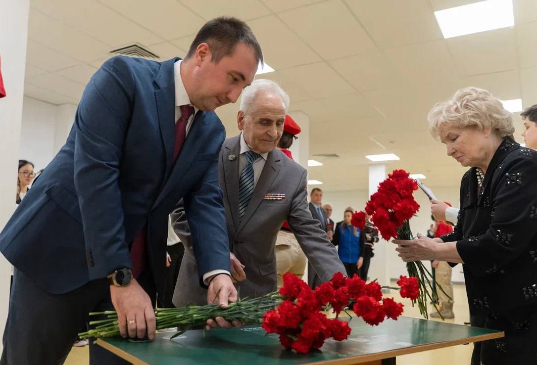 В Жуковском открыли «Парту Героя» в честь Валентины Гризодубовой В Жуковском открыли «Парту Героя» в честь Валентины Гризодубовой
