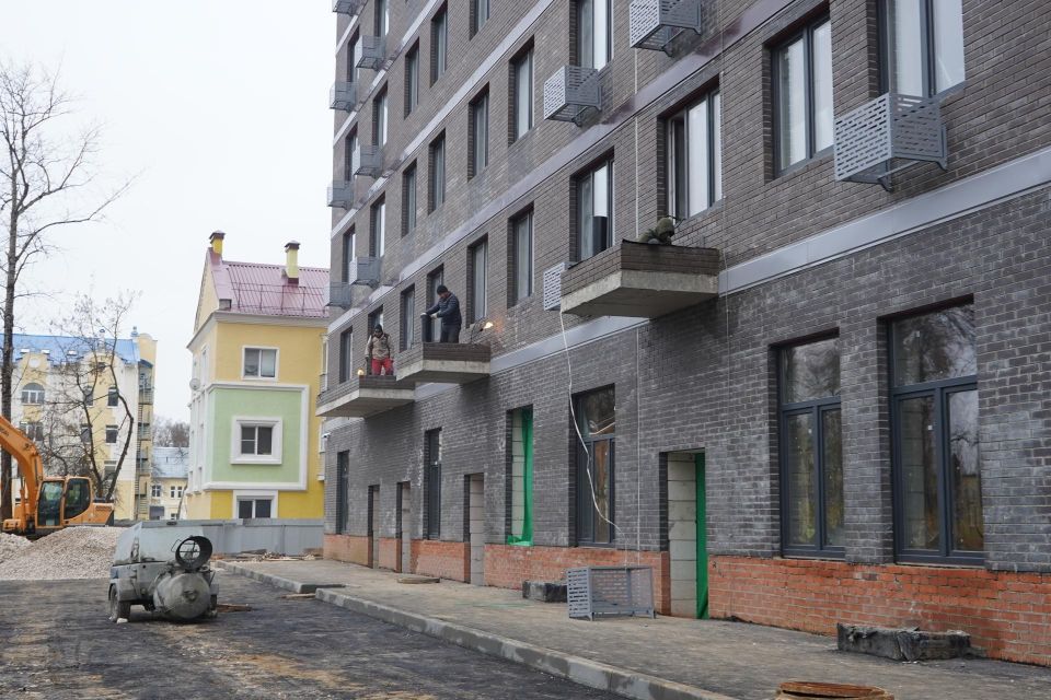 В Ступино у строящегося многоэтажного дома появится порядка 150 парковочных мест, детская и спортивная площадки