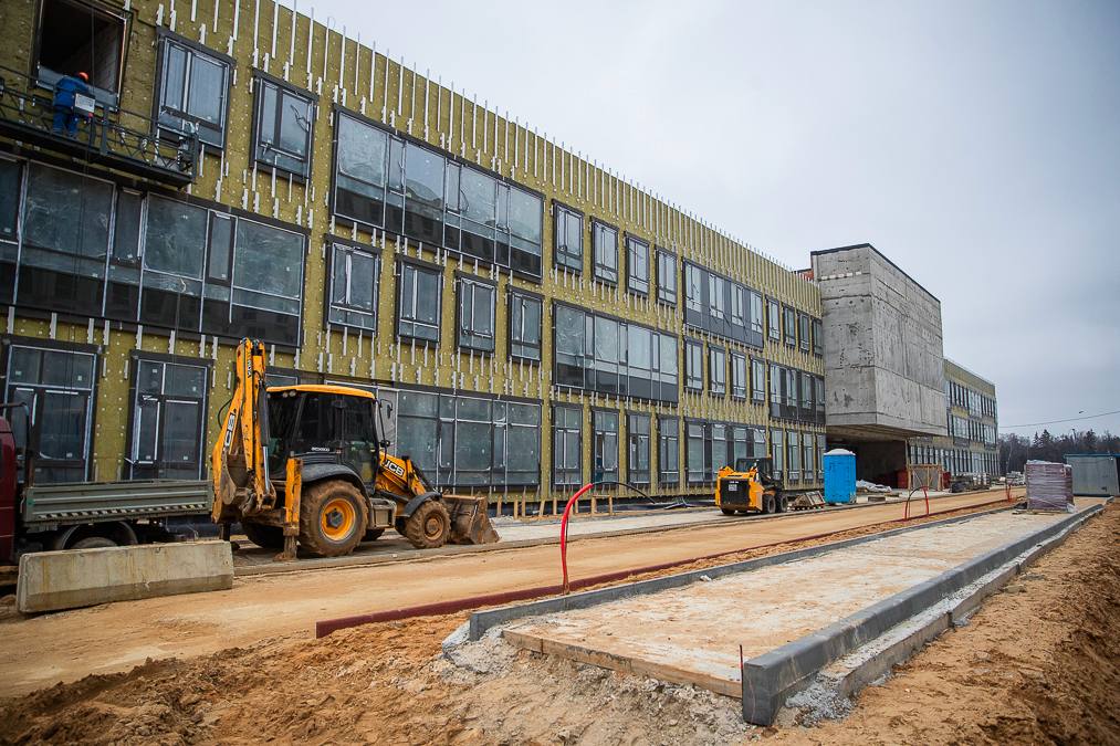 Андрей Иванов: Инвестиционная группа «Абсолют» продолжает строительство новой школы на 750 учеников в ЖК «Резиденции Сколково» Андрей Иванов: Инвестиционная группа «Абсолют» продолжает строительство новой школы на 750 учеников в ЖК «Резиденции Сколково»