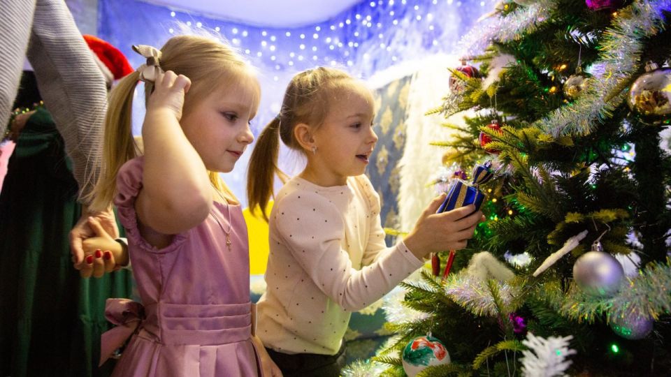 На новогодних представлениях в декабре побывают более пяти тысяч детей Люберец