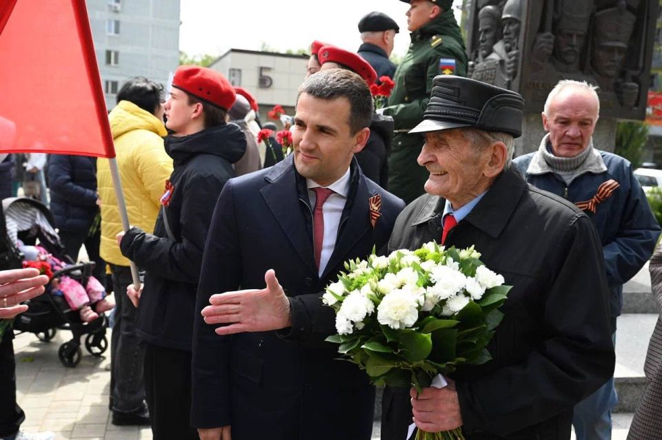 Сегодня в нашей стране отмечается важная и памятная дата — День Героев Отечества
