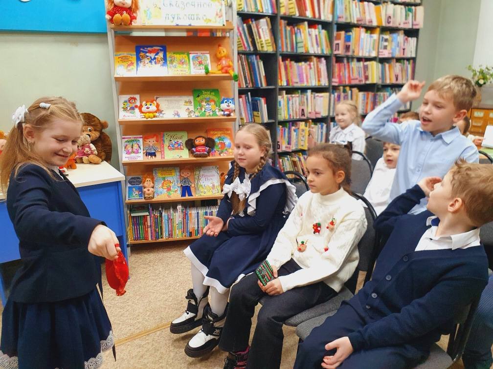 В рамках Недели информационной грамотности в городской библиотеке №2 прошла интерактивная игра-викторина «Путешествие с литературными героями» В рамках Недели информационной грамотности в городской библиотеке №2 прошла интерактивная игра-викторина «Путешествие с литературными героями»