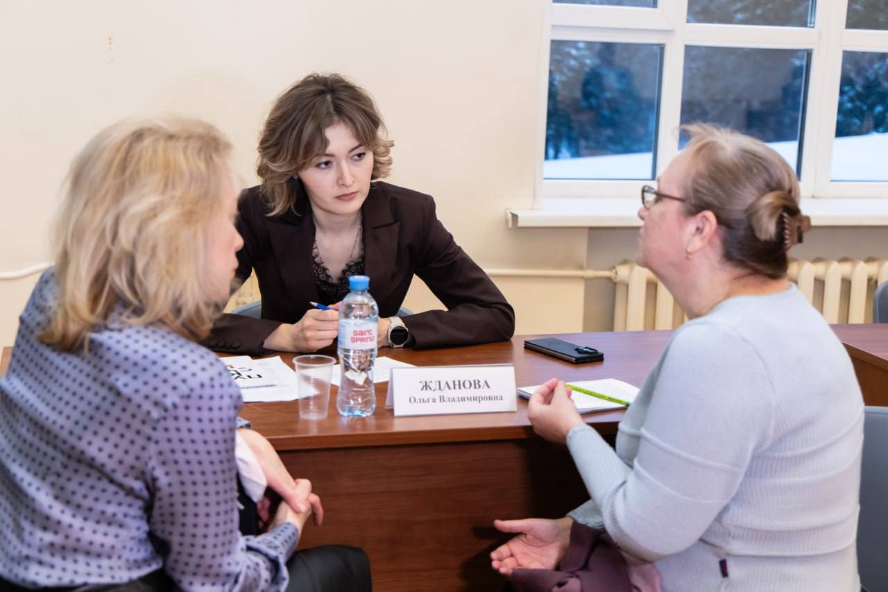 В Пушкино прошла «выездная администрация» для работников Всероссийского научно-исследовательского института лесоводства и механизации лесного хозяйства В Пушкино прошла «выездная администрация» для работников Всероссийского научно-исследовательского института лесоводства и механизации лесного хозяйства