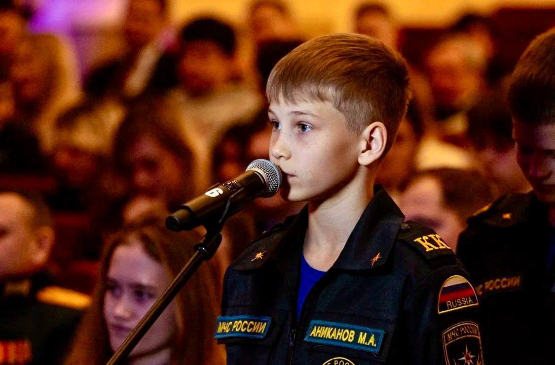 9 декабря наша страна ежегодно отмечает День Героев Отечества! В этот день мы чествуем Героев Советского Союза, Героев Российской Федерации, кавалеров ордена Святого Георгия и ордена Славы 9 декабря наша страна ежегодно отмечает День Героев Отечества! В этот день мы чествуем Героев Советского Союза, Героев Российской Федерации, кавалеров ордена Святого Георгия и ордена Славы