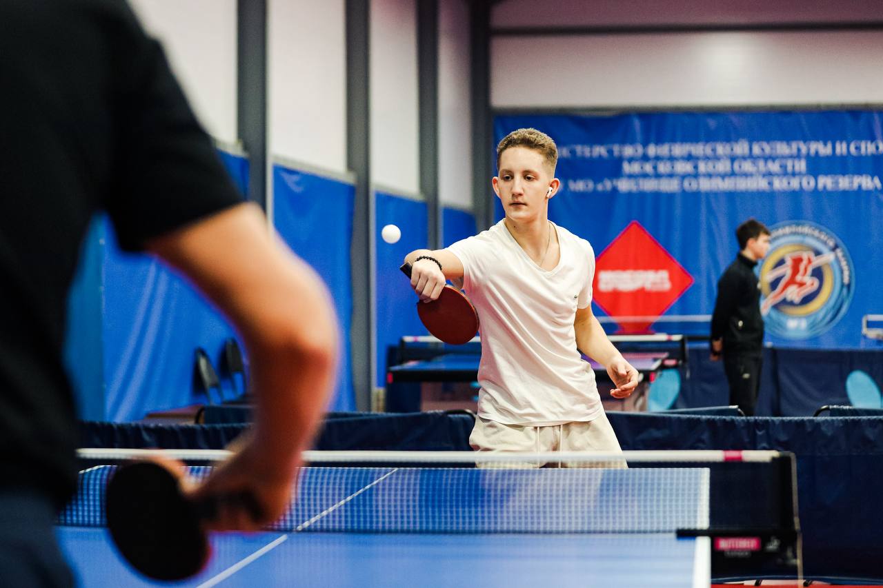 В Химках прошёл турнир по настольному теннису ко Дню Героев Отечества