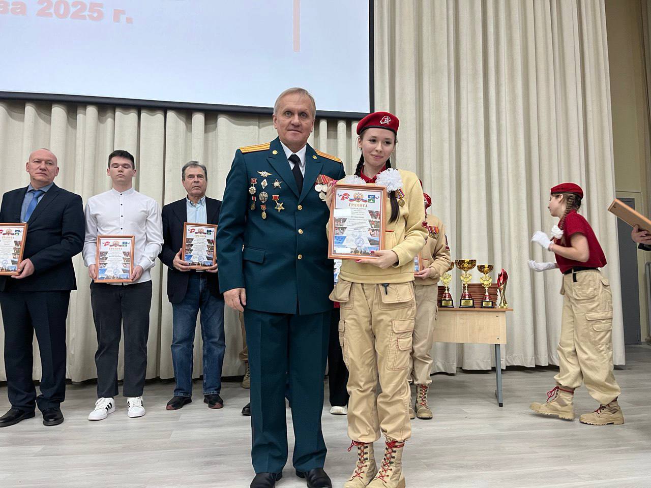 Подведение итогов деятельности местного отделения ВВПОД "ЮНАРМИЯ" муниципального округа Чехов за 2025 год Подведение итогов деятельности местного отделения ВВПОД "ЮНАРМИЯ" муниципального округа Чехов за 2025 год